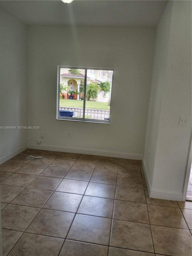 7427 NW 181st Ter , Unit 7427, Hialeah, FL 33015 Photo