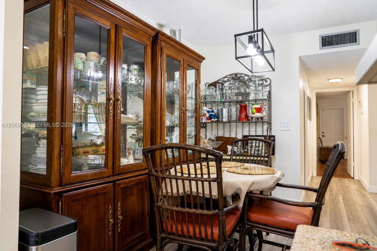 5050 NW 3rd Ct, Unit D, Delray Beach, FL 33445 Photo