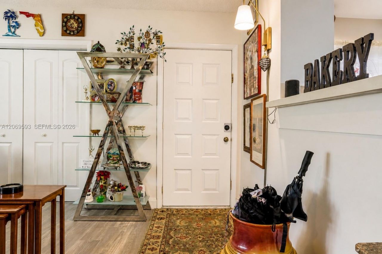 5050 NW 3rd Ct, Unit D, Delray Beach, FL 33445 Photo