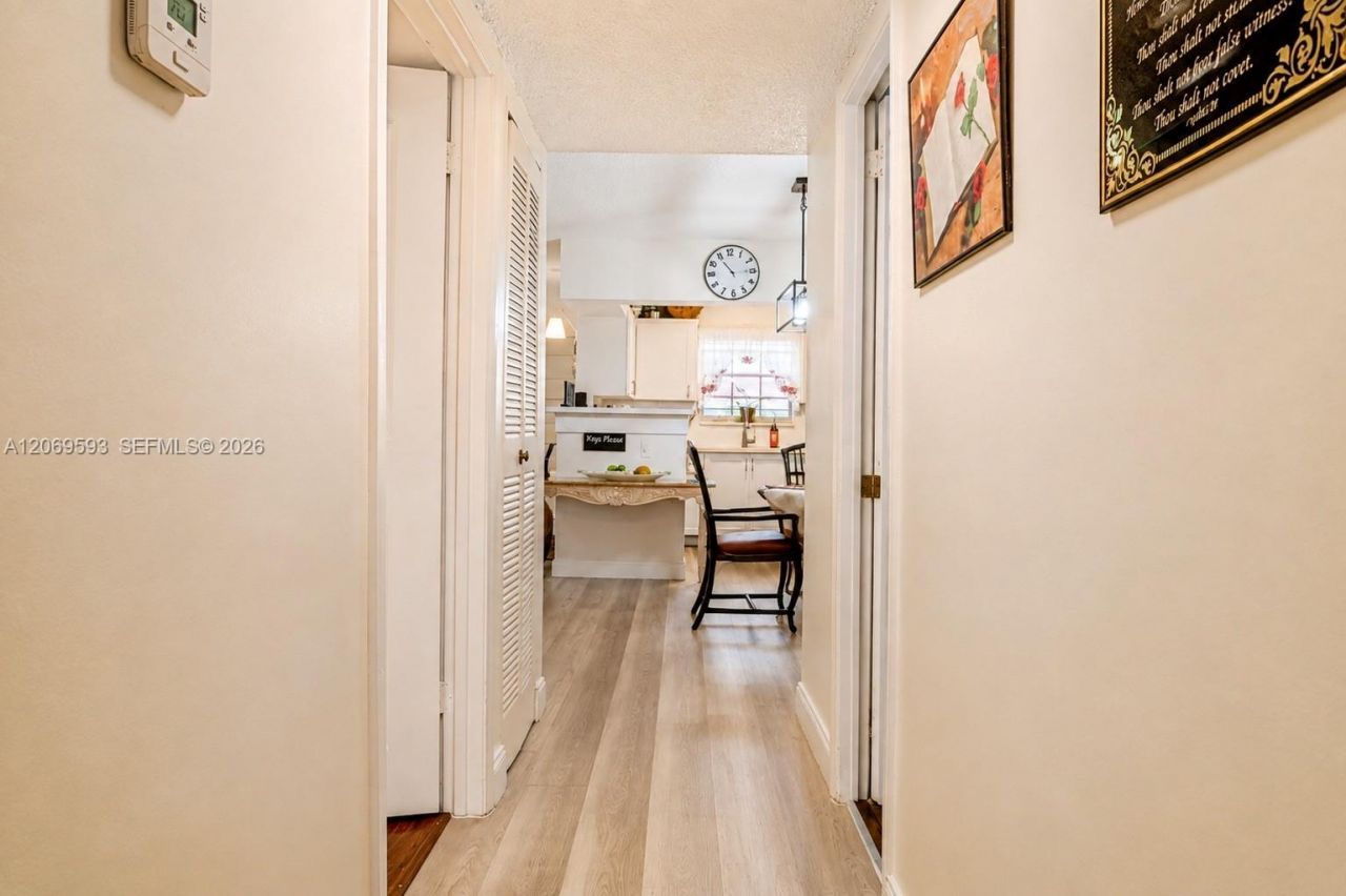 5050 NW 3rd Ct, Unit D, Delray Beach, FL 33445 Photo