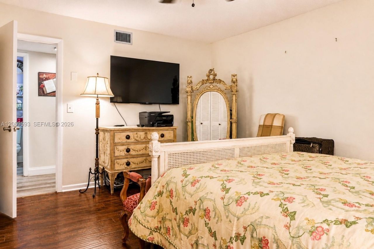 5050 NW 3rd Ct, Unit D, Delray Beach, FL 33445 Photo