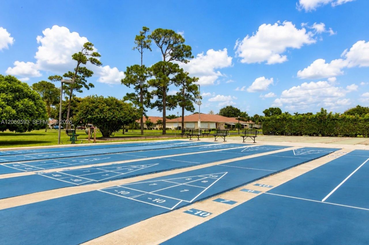 5050 NW 3rd Ct, Unit D, Delray Beach, FL 33445 Photo