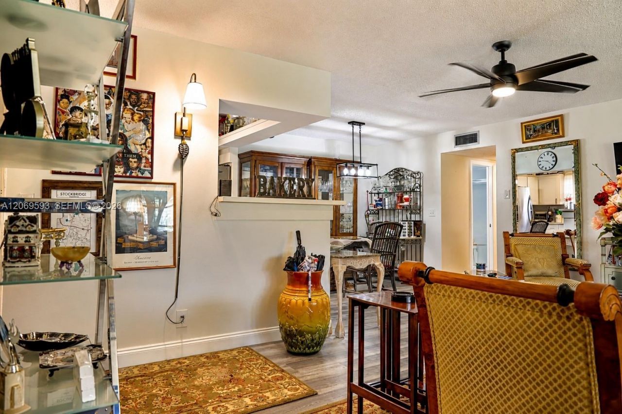 5050 NW 3rd Ct, Unit D, Delray Beach, FL 33445 Photo
