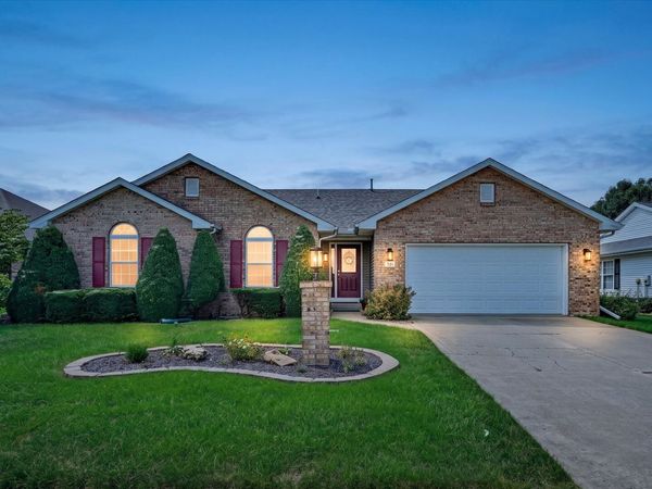 701 Pheasant Run Road , Tuscola, IL 61953