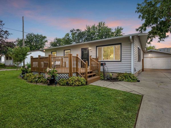 1930 Shelley Lane, Madison, WI 53704