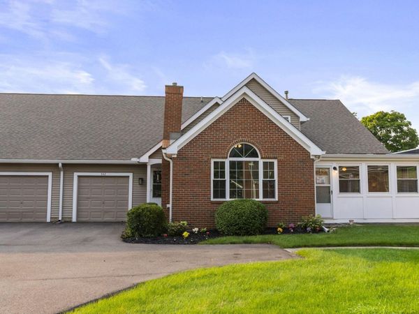 542 Brickstone Drive, Delaware, OH 43015