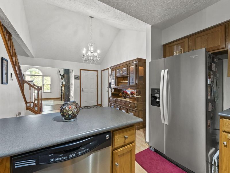 542 Brickstone Drive, Delaware, OH 43015 Photo 12