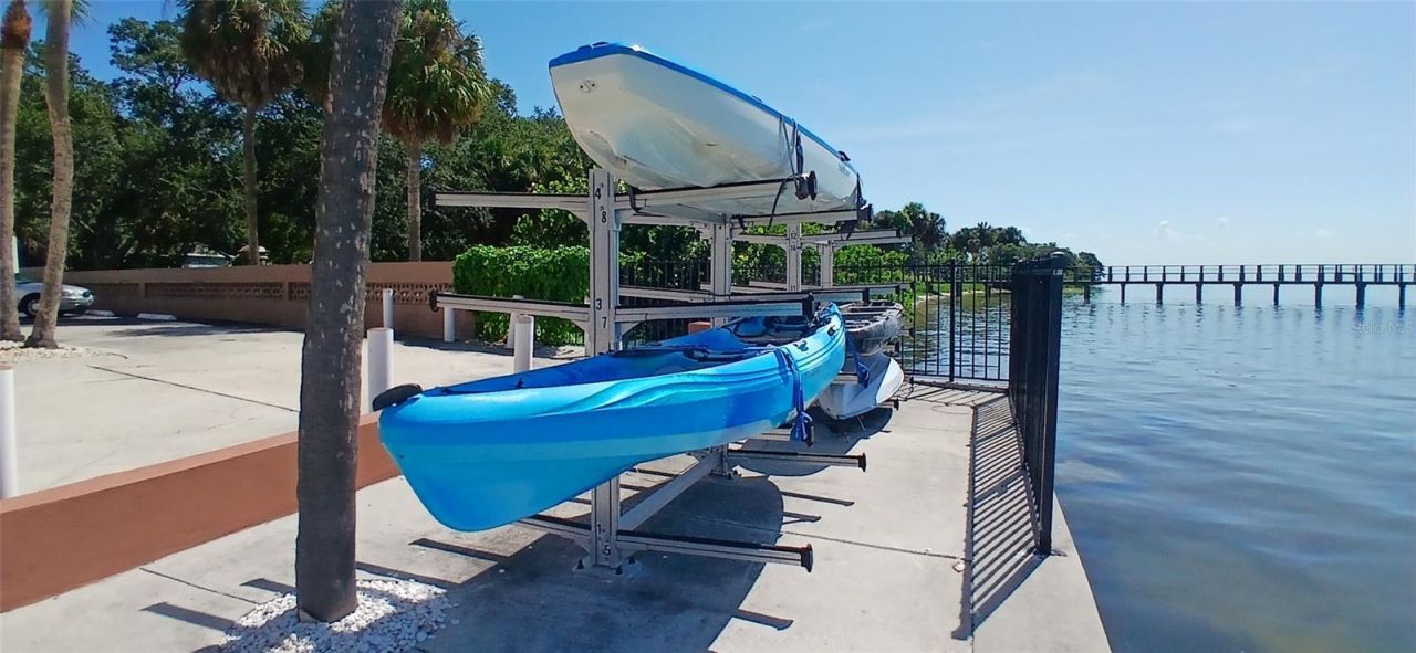 650 Pinellas Point Drive S, Unit 110, Saint Petersburg, FL 33705 Photo