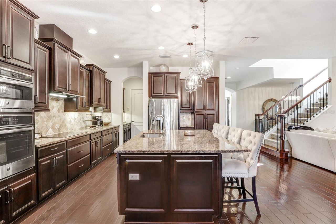 11009 Charmwood Drive , Riverview, FL 33569 Photo