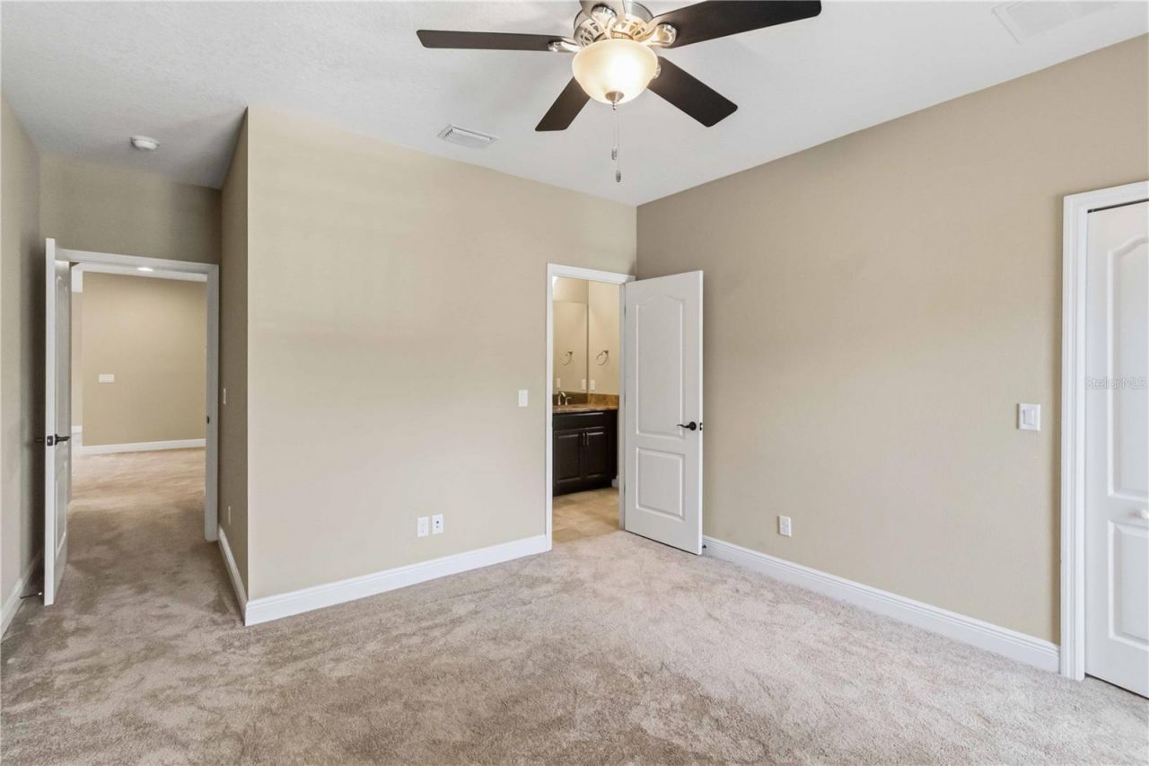 11009 Charmwood Drive , Riverview, FL 33569 Photo