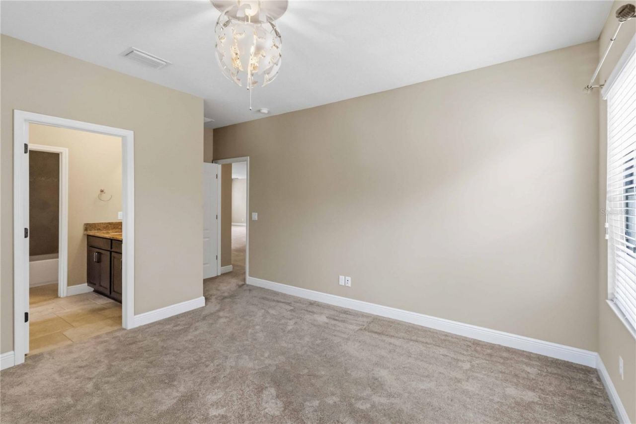 11009 Charmwood Drive , Riverview, FL 33569 Photo