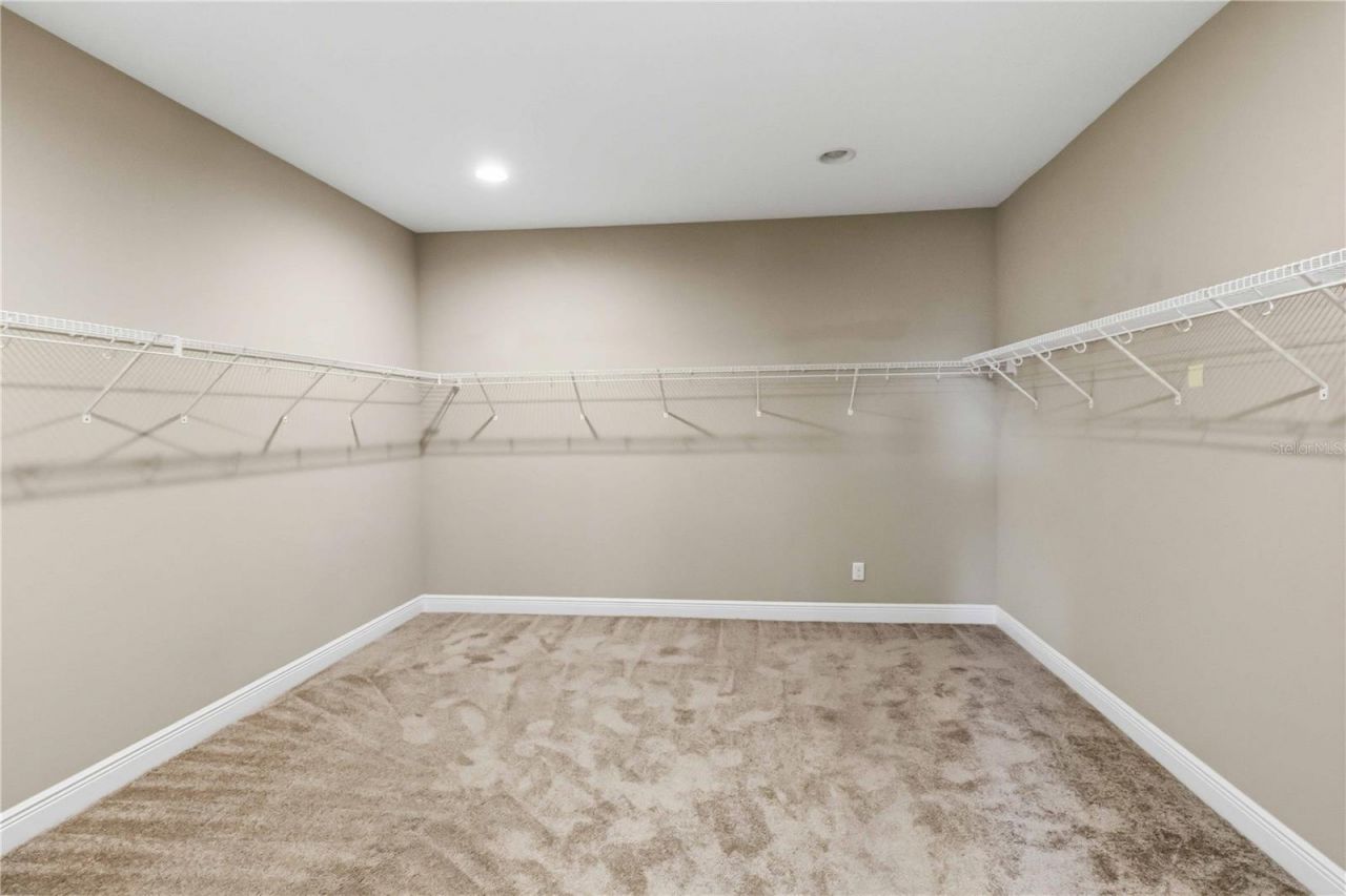 11009 Charmwood Drive , Riverview, FL 33569 Photo