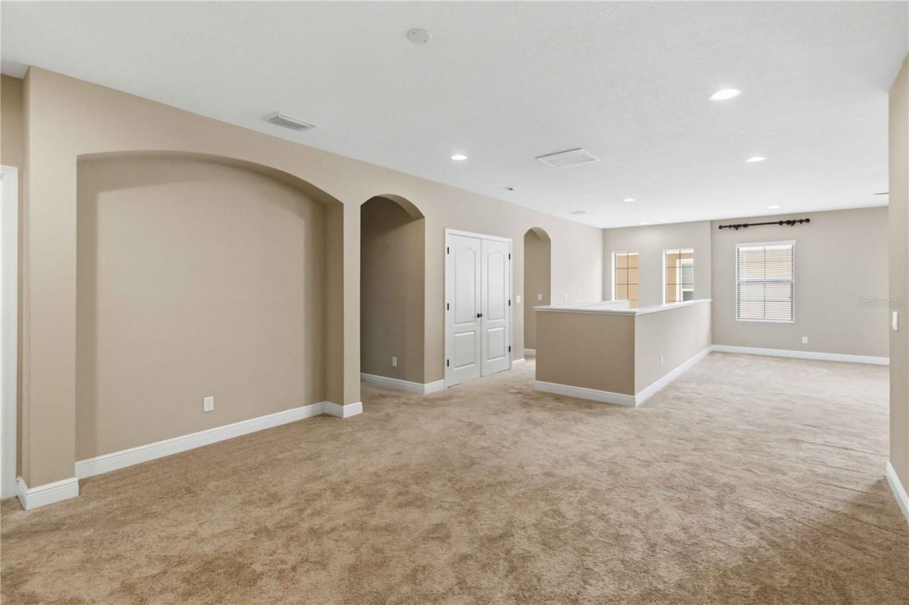 11009 Charmwood Drive , Riverview, FL 33569 Photo