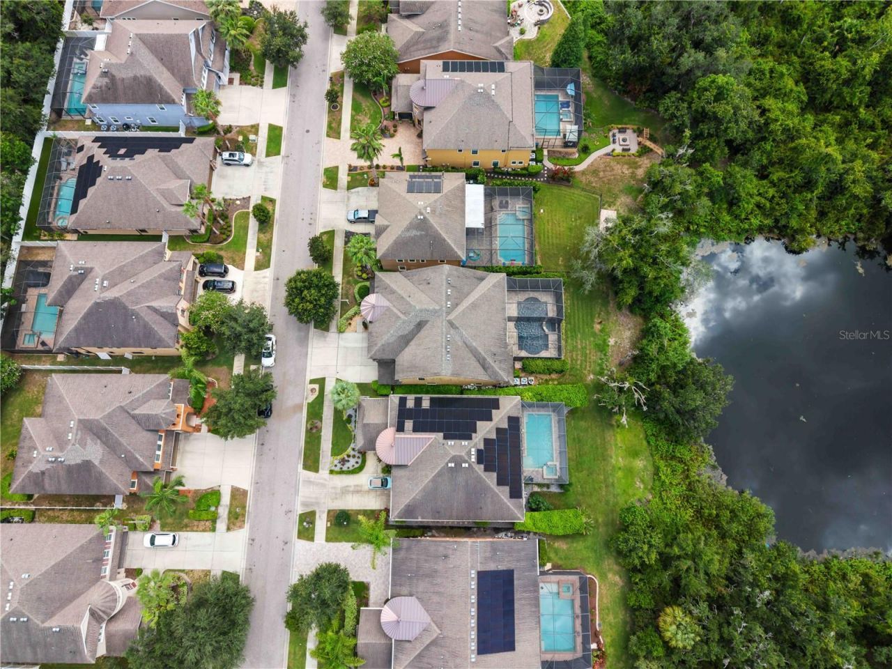 11009 Charmwood Drive , Riverview, FL 33569 Photo