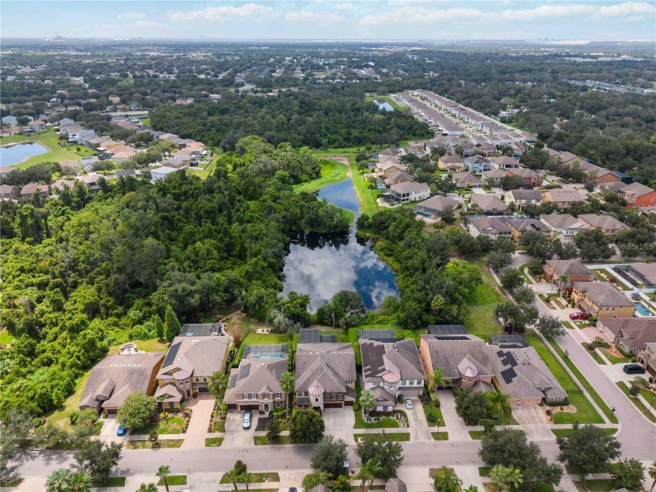 11009 Charmwood Drive , Riverview, FL 33569 Photo