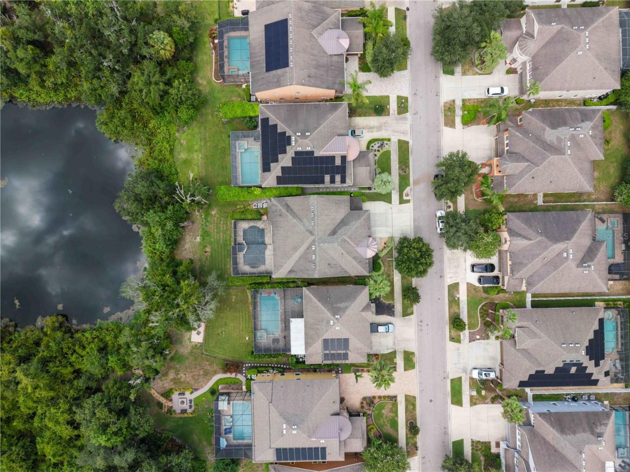 11009 Charmwood Drive , Riverview, FL 33569 Photo