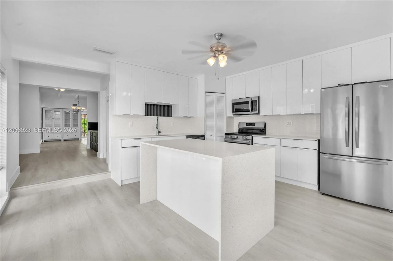 2555 Nassau Ln , Fort Lauderdale, FL 33312 Photo
