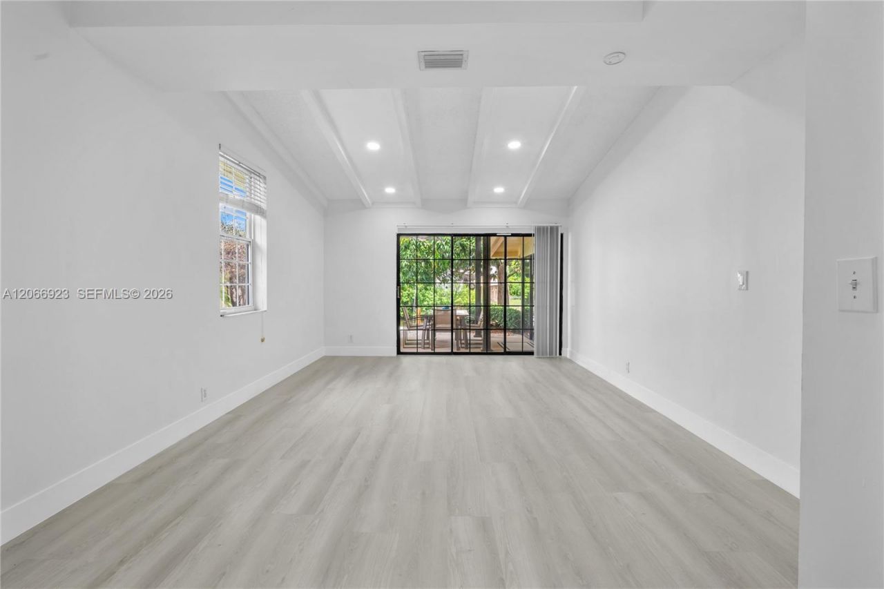 2555 Nassau Ln , Fort Lauderdale, FL 33312 Photo