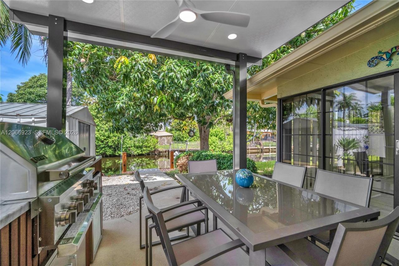 2555 Nassau Ln , Fort Lauderdale, FL 33312 Photo