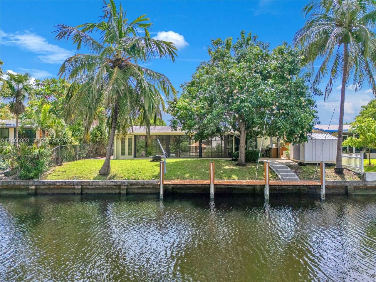 2555 Nassau Ln , Fort Lauderdale, FL 33312 Photo