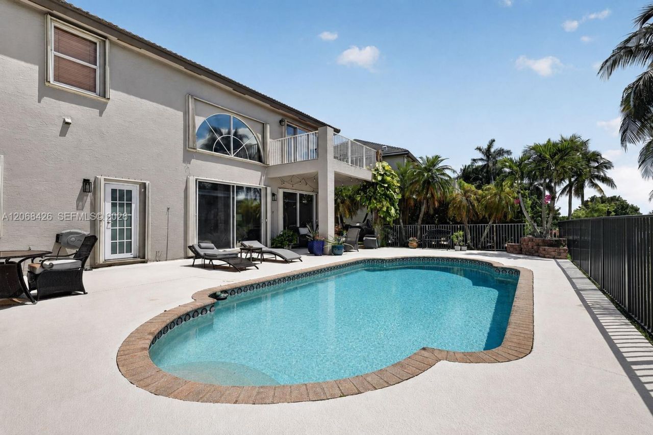 600 SW 167th Way, Pembroke Pines, FL 33027 Photo