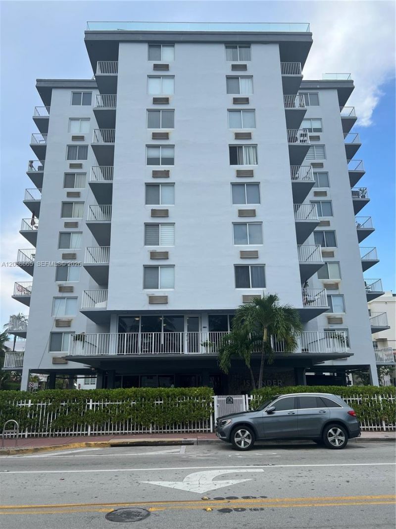1255 Collins Ave , Unit 705, Miami Beach, FL 33139 Photo