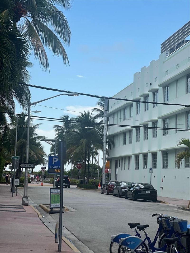 1255 Collins Ave , Unit 705, Miami Beach, FL 33139 Photo