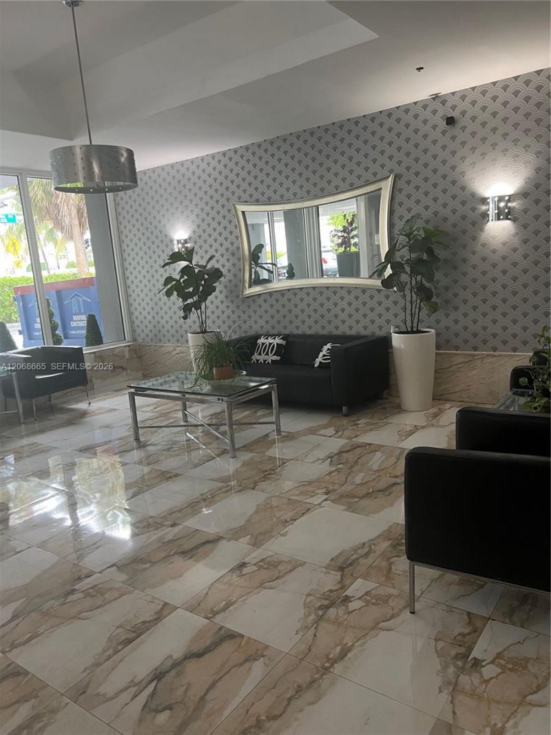1255 Collins Ave , Unit 705, Miami Beach, FL 33139 Photo
