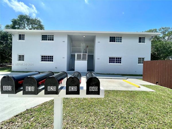 800 SW 10th Ave , Unit 830, Hallandale Beach, FL 33009