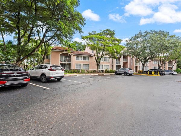 12106 Saint Andrews Pl , Unit 202, Miramar, FL 33025