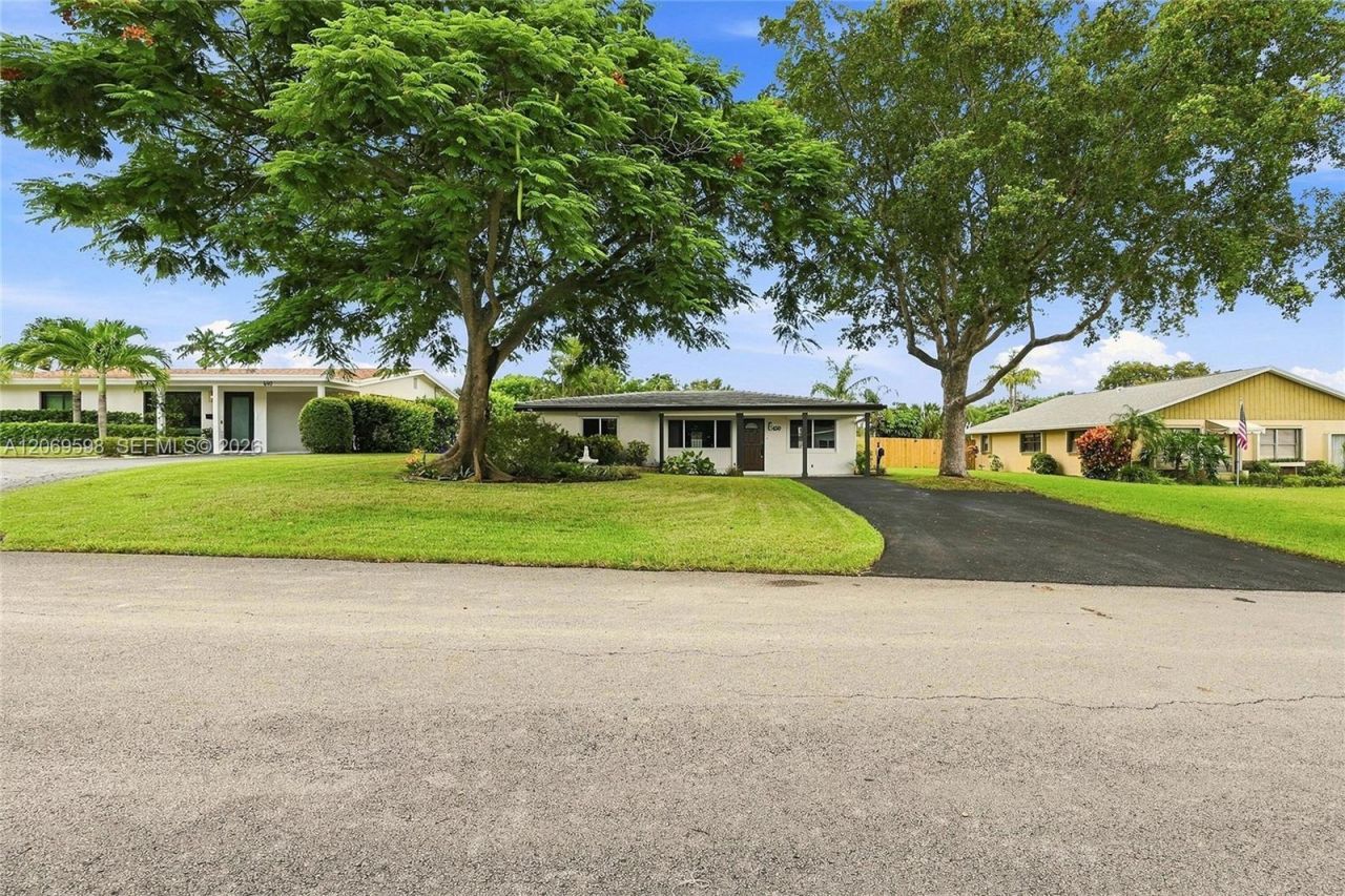 450 SW 1st St , Boca Raton, FL 33432 Photo