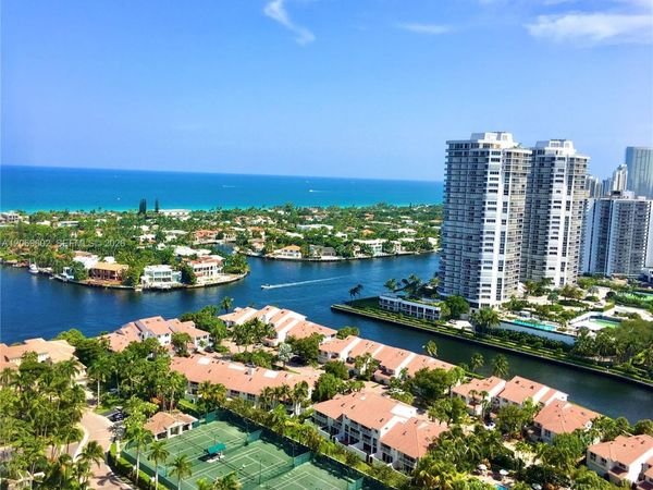 21055 Yacht Club Dr , Unit 2710, Aventura, FL 33180