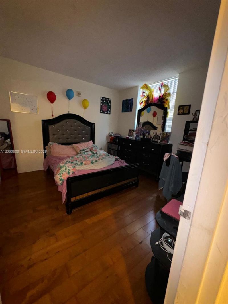 2020 NE 135th St , Unit 609, North Miami, FL 33181 Photo
