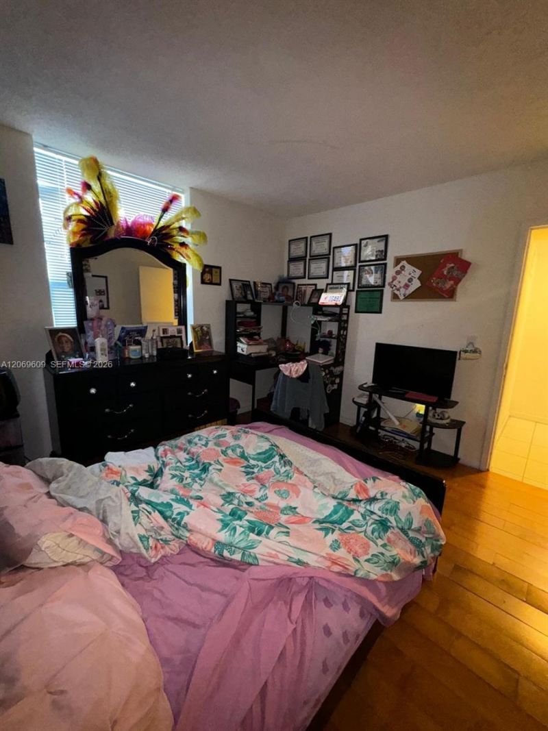 2020 NE 135th St , Unit 609, North Miami, FL 33181 Photo