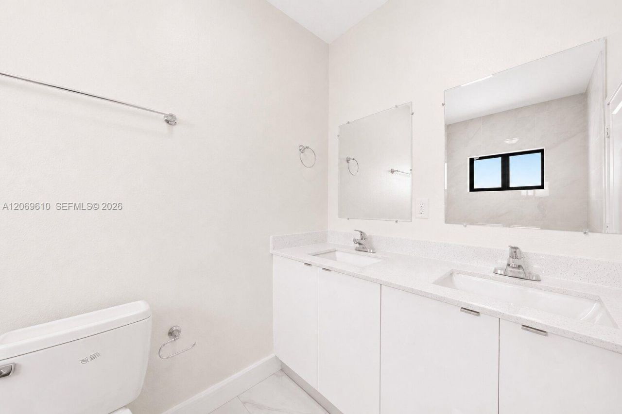 11982 SW 213th St , Unit 11982, Miami, FL 33177 Photo