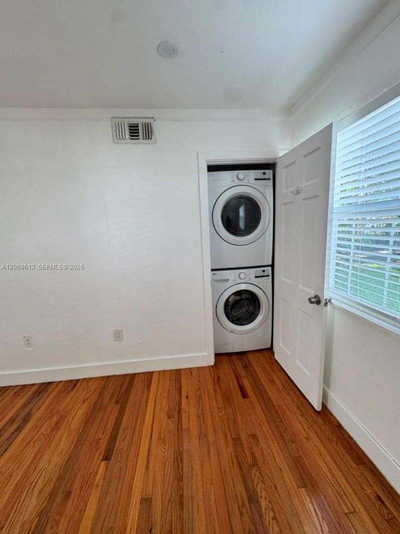 15 Sidonia Ave , Unit 3, Coral Gables, FL 33134 Photo