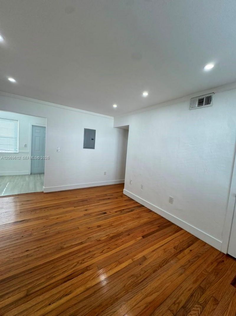 15 Sidonia Ave , Unit 3, Coral Gables, FL 33134 Photo