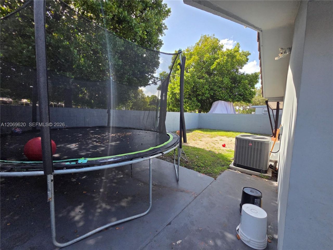 7825 W 4th Ln, Hialeah, FL 33014 Photo