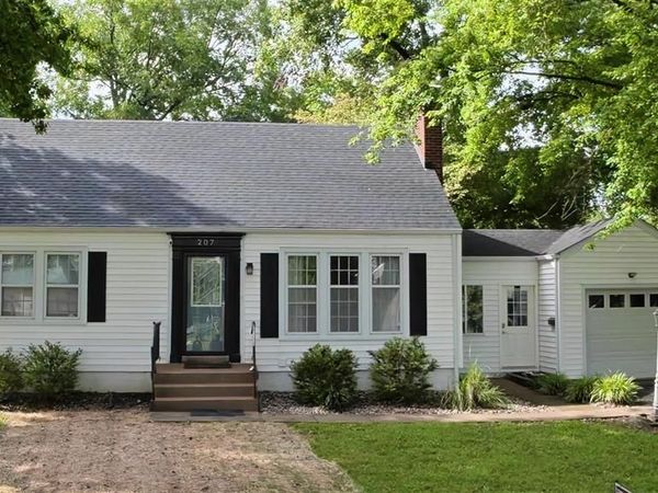 207 Marilyn Drive, O'Fallon, IL 62269
