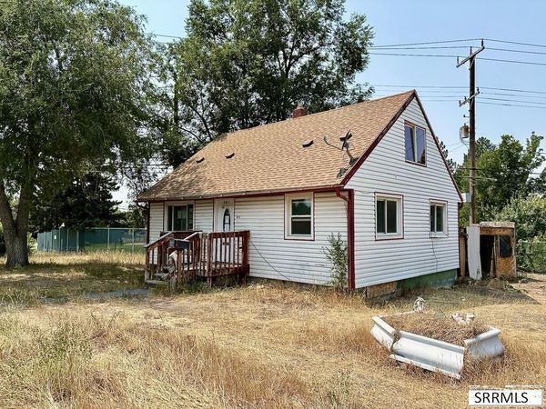 901 Royal Avenue, IDAHO FALLS, ID 83401