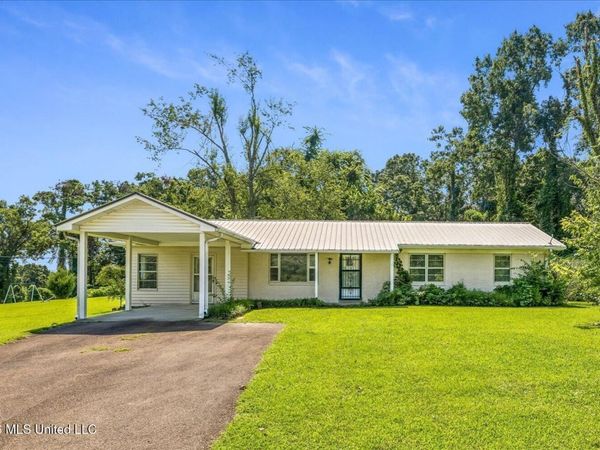732 Mississippi 30 , Oxford, MS 38655