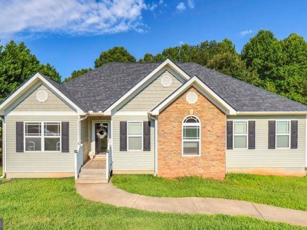 208 Oaken Bucket Drive, Temple, GA 30179