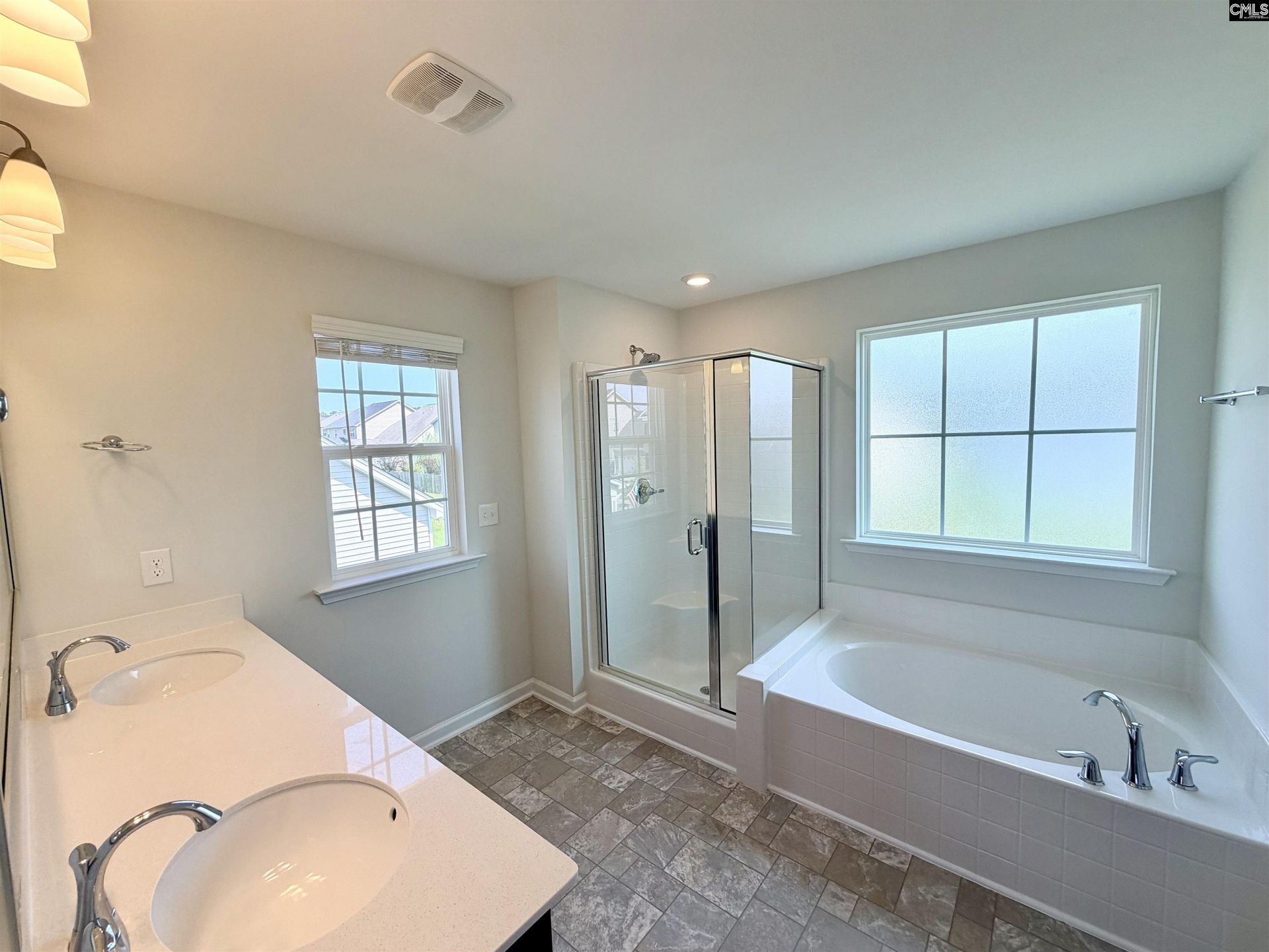 1518 Garrett Court  Photo 14