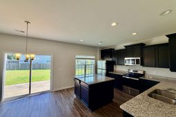 1518 Garrett Court  photo 4
