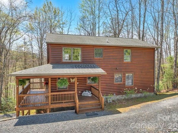 672 Cedar Trail , Fleetwood, NC 28626