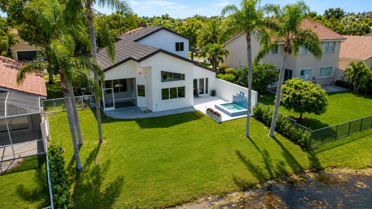 261 SW 178th Way, Pembroke Pines, FL 33029 Photo