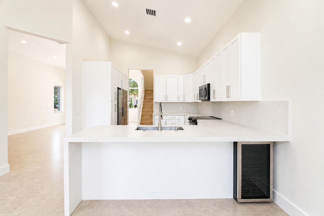 261 SW 178th Way, Pembroke Pines, FL 33029 Photo