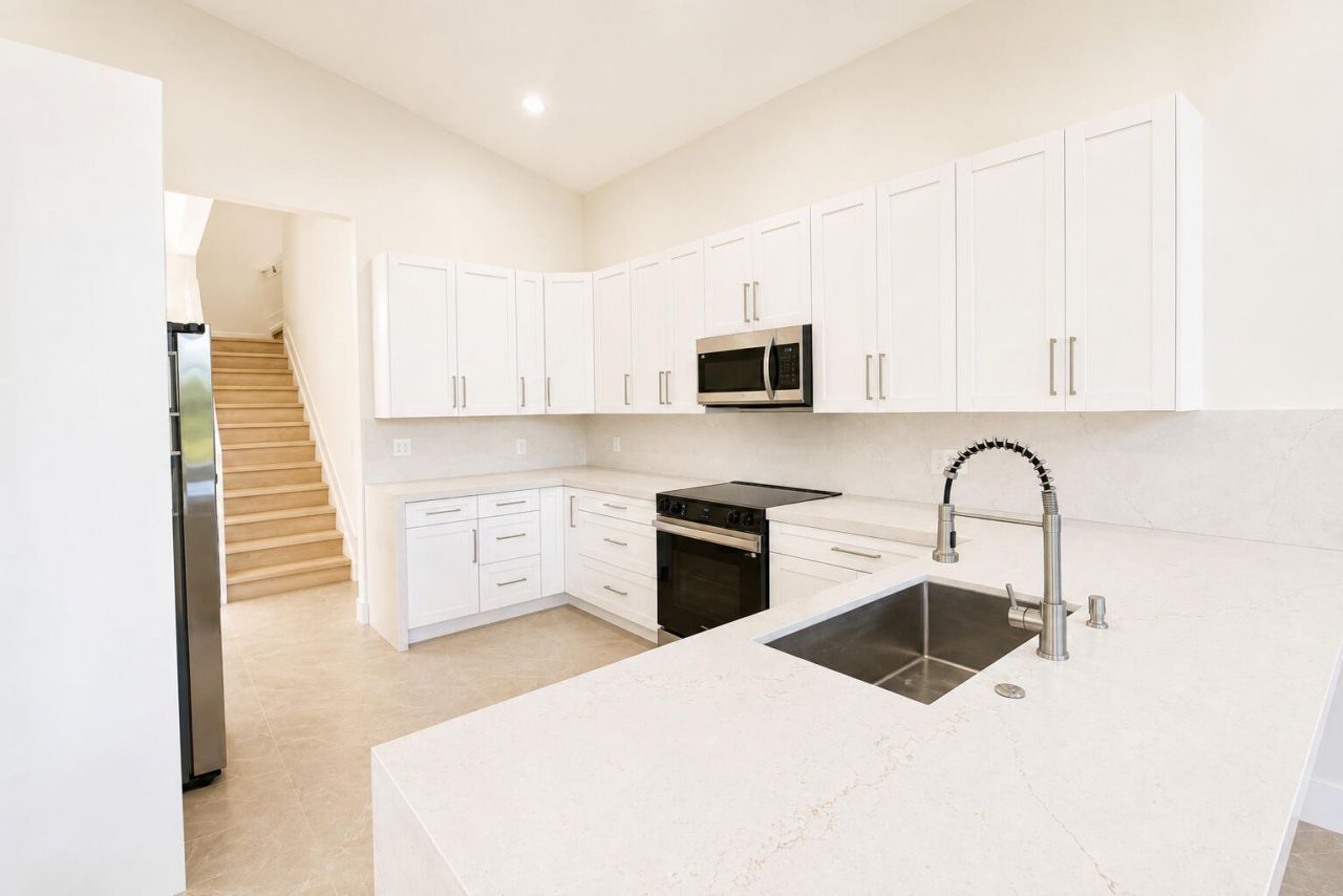 261 SW 178th Way, Pembroke Pines, FL 33029 Photo