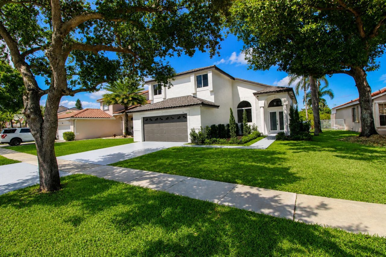 261 SW 178th Way, Pembroke Pines, FL 33029 Photo