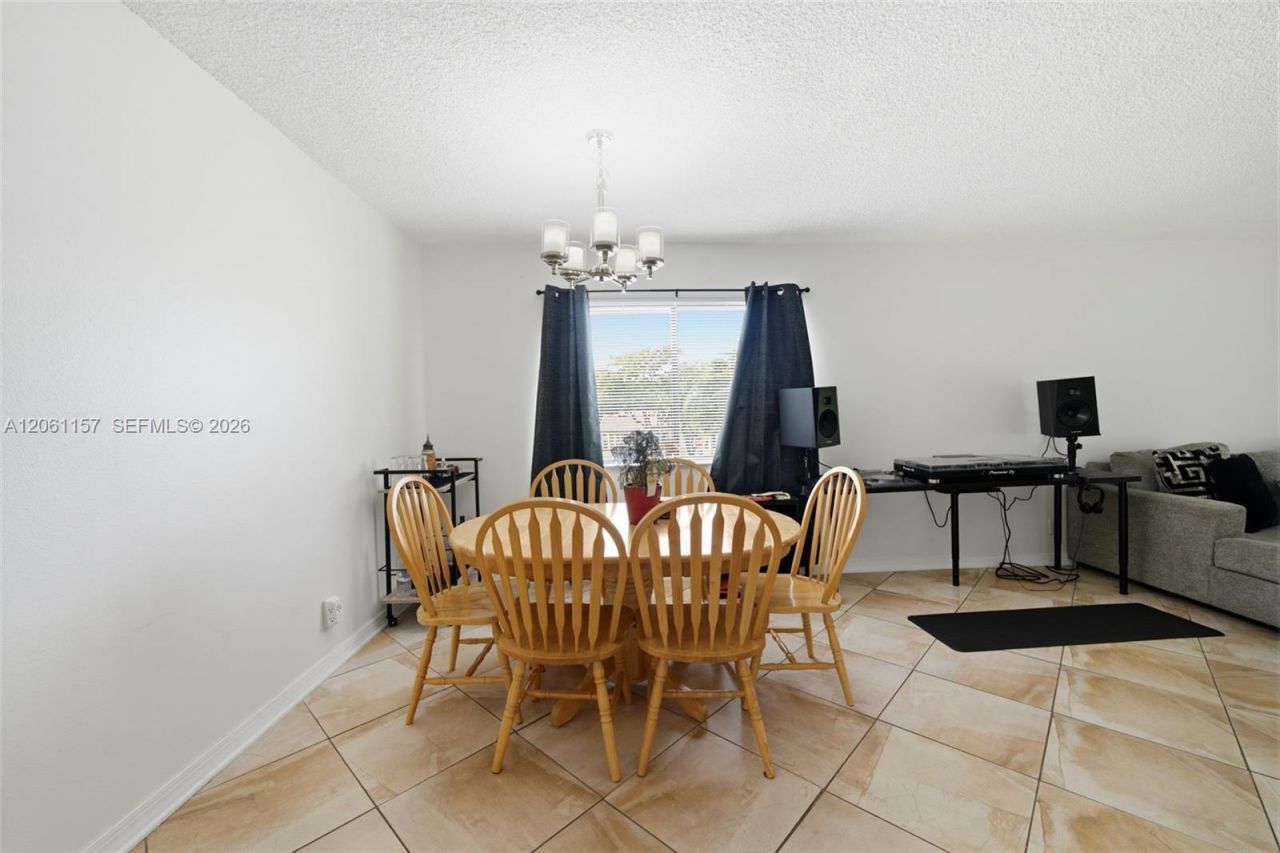 16257 Saddle Club Rd , Unit 201, Weston, FL 33326 Photo